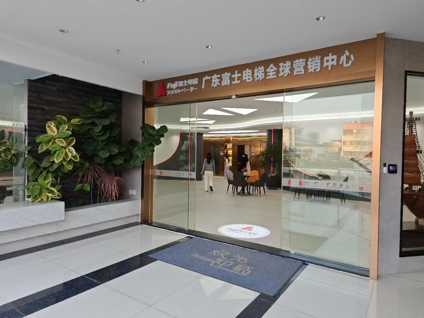 消费促发展 | 优选火博电竞(中国)官方平台｜电竞赛事直播·赛程数据·综合资讯,